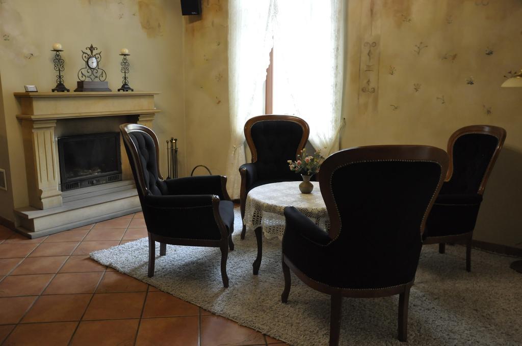 Villa Del Arte Bed & Breakfast Wadowice Bagian luar foto