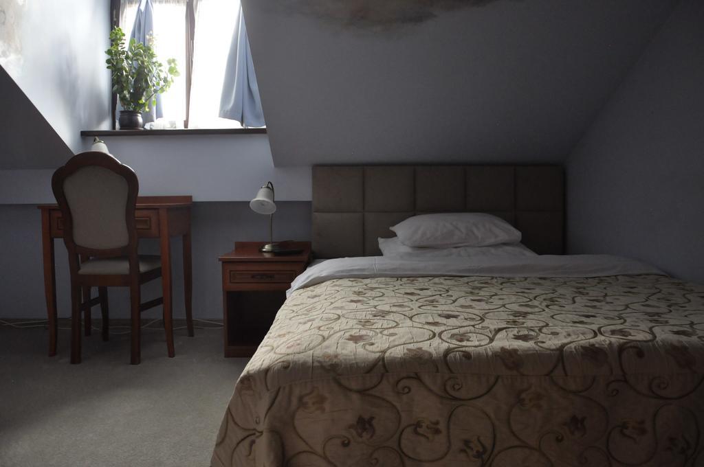 Villa Del Arte Bed & Breakfast Wadowice Bagian luar foto
