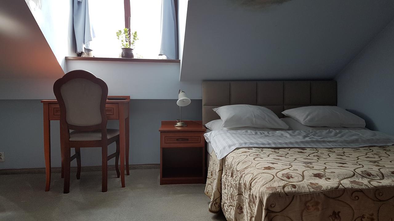 Villa Del Arte Bed & Breakfast Wadowice Bagian luar foto