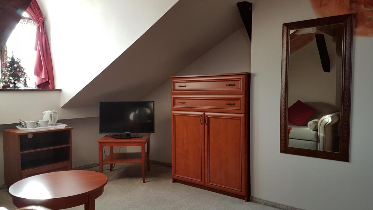 Villa Del Arte Bed & Breakfast Wadowice Bagian luar foto